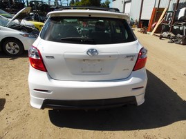 2010 TOYOTA MATRIX S WHITE AWD AT 2.4 Z19596